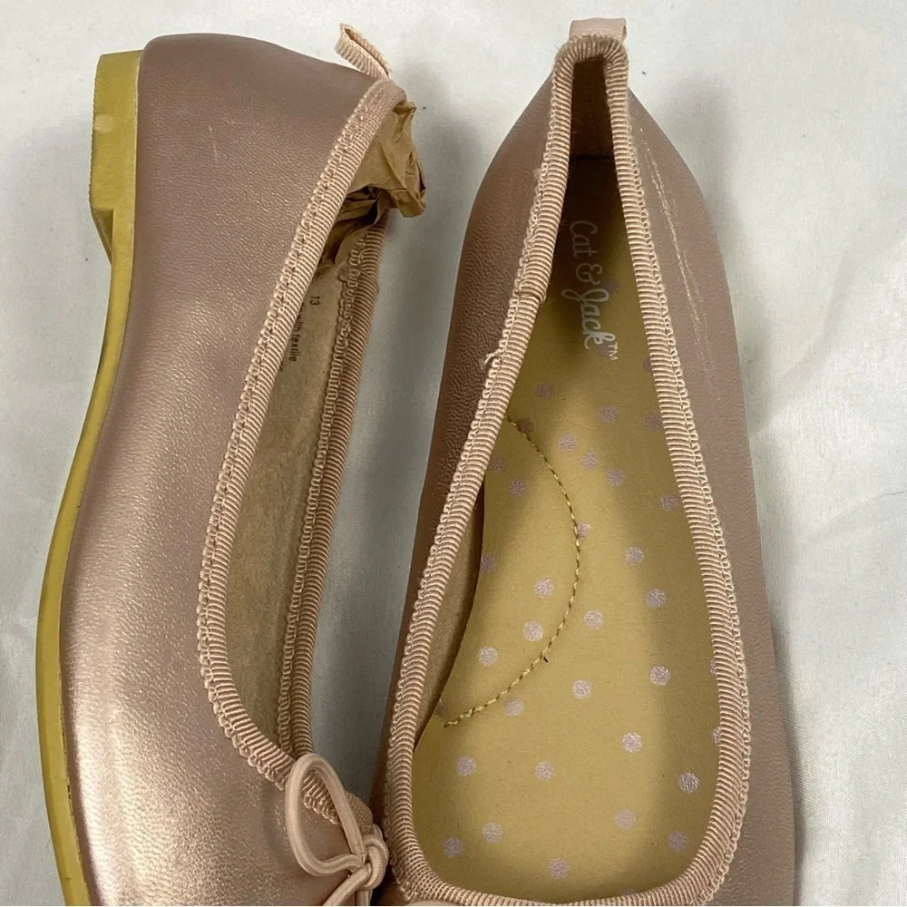 Cat & Jack Girl Chic Ballet Flats with Bow Accent Rose Gold Metallic Size 13
